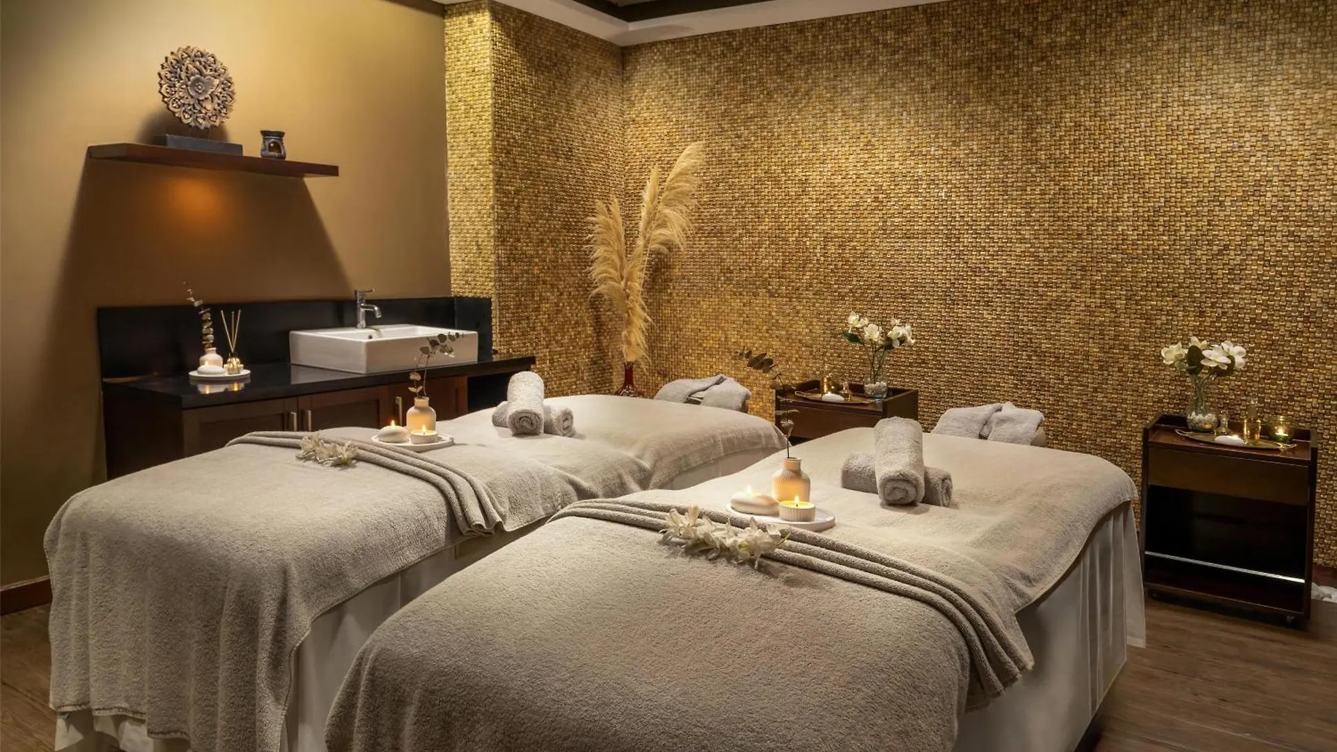 Radisson Blu Resort&Spa Çeşme 5*,