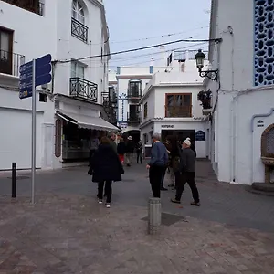 Apartment Calle Antonio Millon 